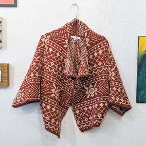 CAbi Beautiful Nordic shrug